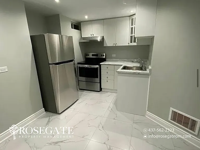 401 Acumen Ct #2 — Photo 2
