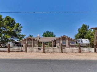 21230 Standing Rock Rd, Apple Valley, CA 92307