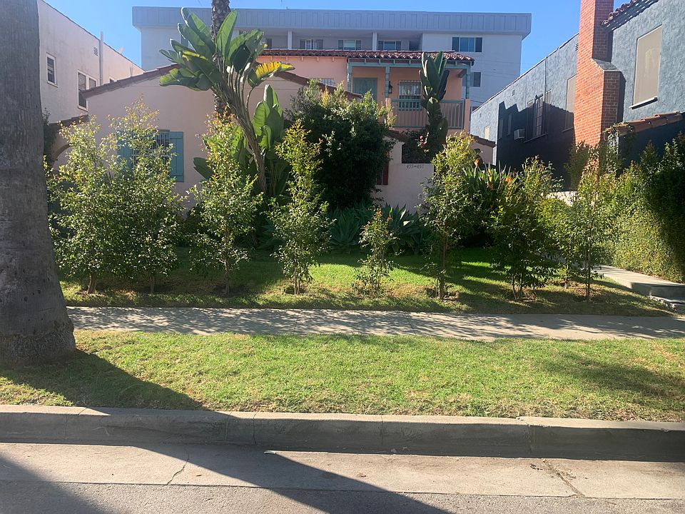 1st image of 457 S Palm Dr #457