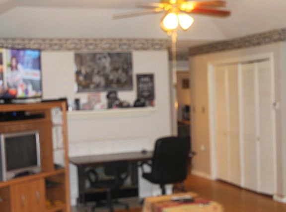 3rd image of 107 McCormick Dr