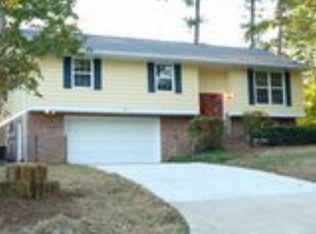 285 Camelot Dr, Athens, GA 30606