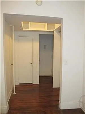 Rented by Weinstein Realty Group | media 7