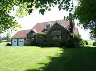 4114 Seneca Rd, Sharpsville, PA 16150