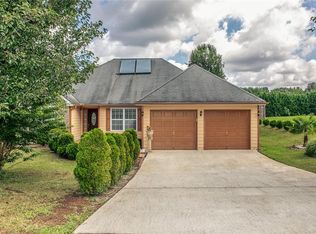 189 Sheffield Ln, Powder Springs, GA 30127