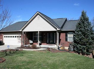 3296 Mitchell Ct, Burlington, KY 41005