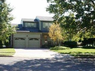 140 Oak Ter, Marlton, NJ 08053