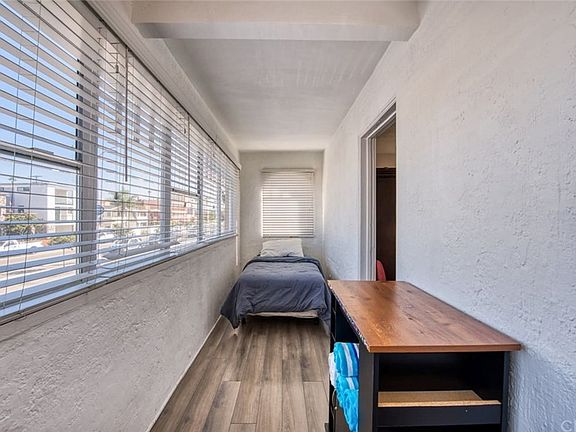 5th image of 1825 W Balboa Blvd APT B