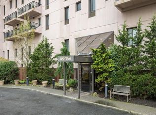 100 West Broadway, Long Beach, NY 11561