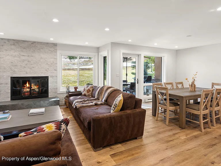 408 Snowmass Club Cir #10 — Photo 8