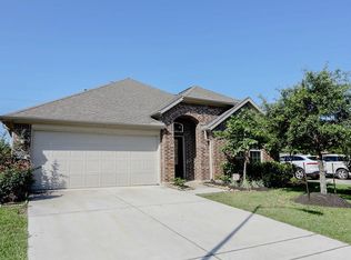 9714 Layton Ridge Dr, Humble, TX 77396