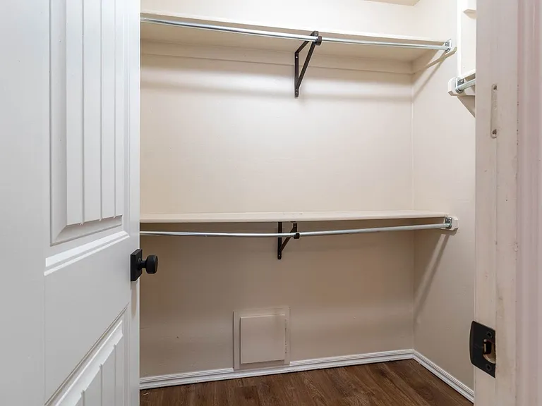 12509 Heritage Oaks Dr — Photo 17