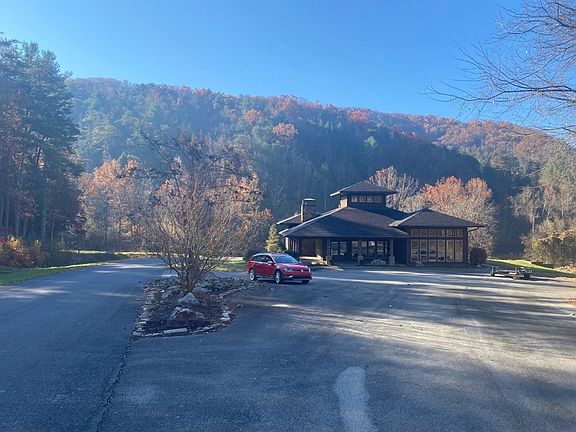 4th image of 42 Mountain Ash Way