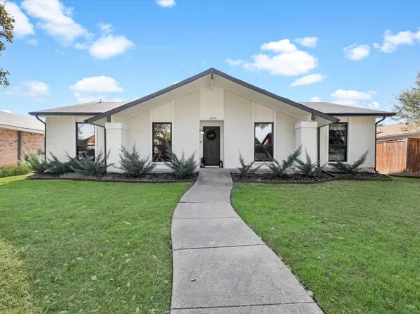 1820 Castille Dr, Carrollton, TX 75007