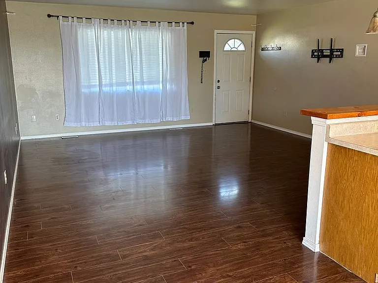 9177 Space St NE — Photo 6