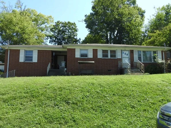 512 Water St, Carthage, TN 37030