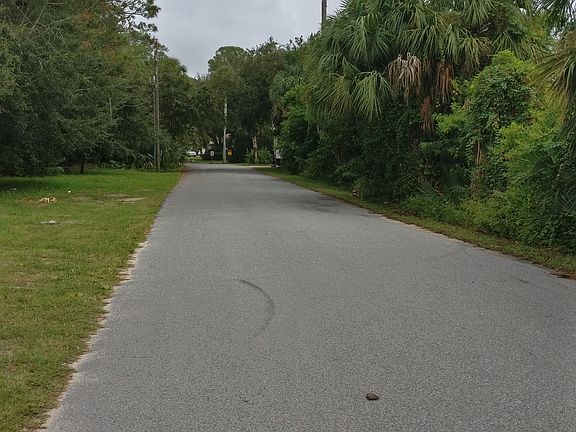 2nd image of 55 Village Dr