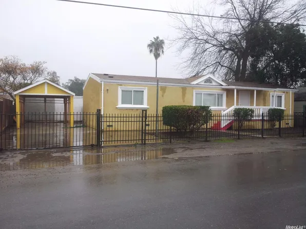 2376 E Harding Way, Stockton, CA 95205