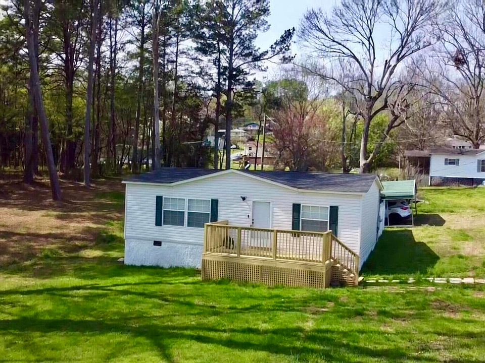 1st image of 670 Pine Grove Rd