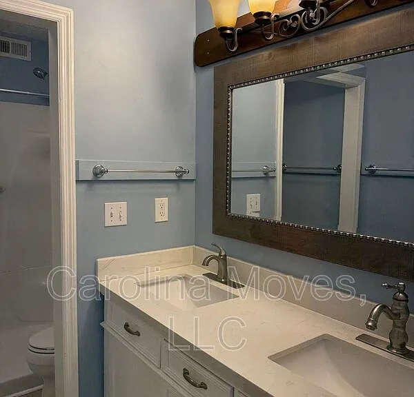 925 Cleveland St #231 — Photo 4