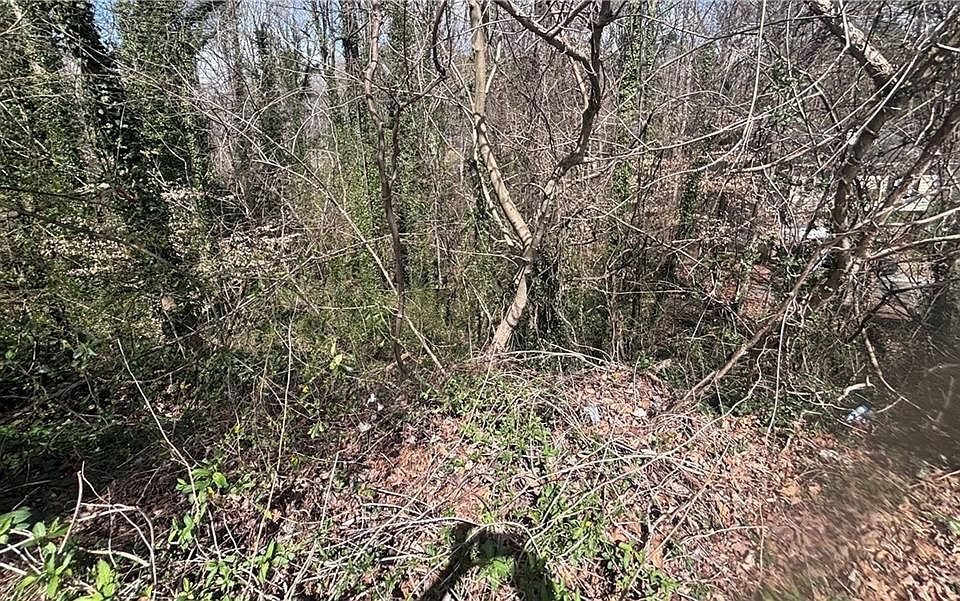 2nd image of 4710 Cleveland Rd