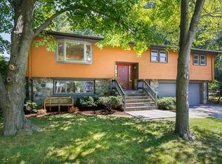 244 Worthen Rd E, Lexington, MA 02421