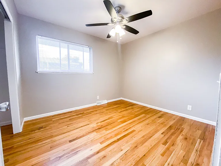 2414 Cypress Way #C — Photo 11