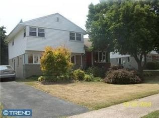 582 Paoli Ave, Philadelphia, PA 19128