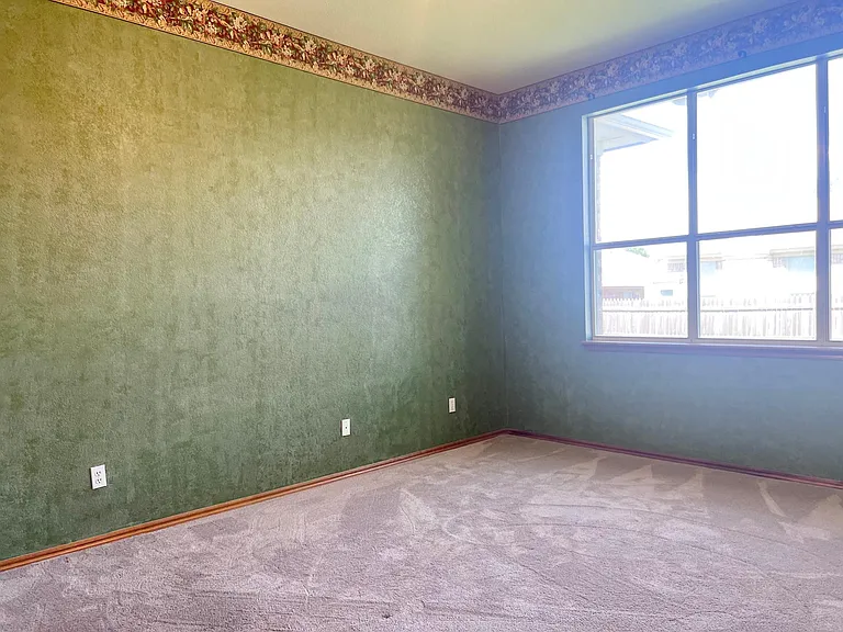 16232 Seminole Dr — Photo 17