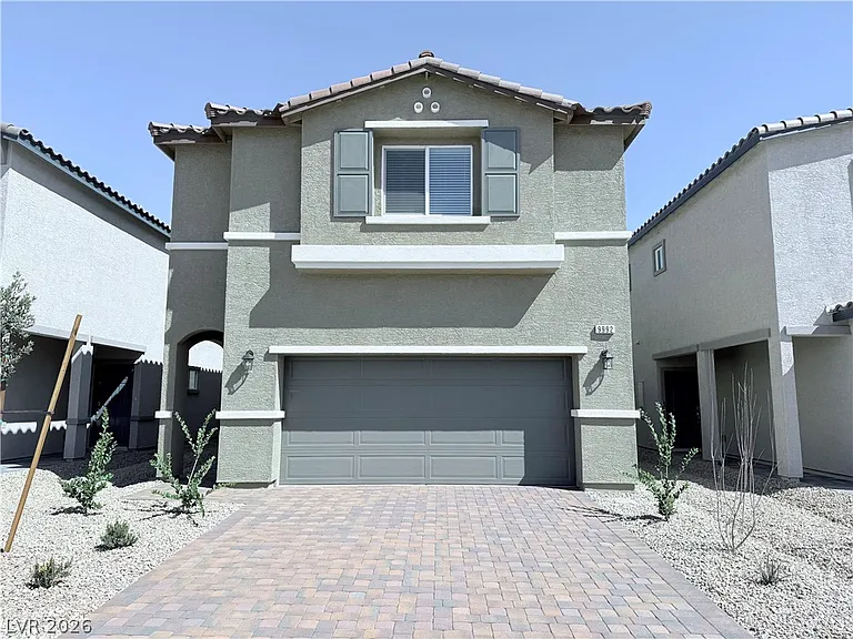 9992 Ullom Dr — Photo 1