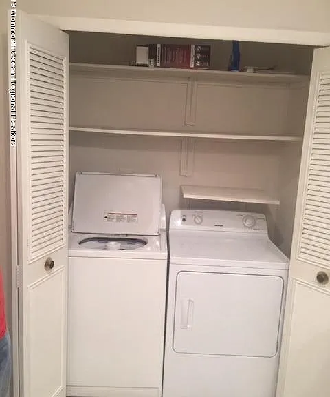 171 Amberly Dr #H — Photo 18