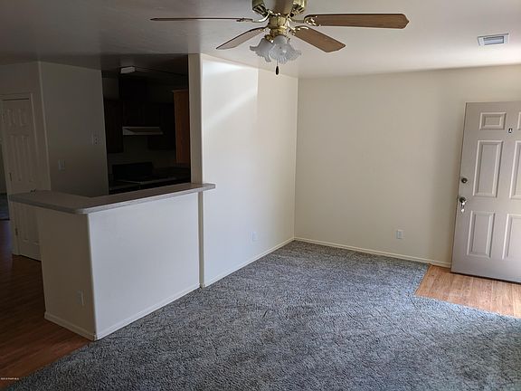 3rd image of 9200 E Lakeshore Dr APT A