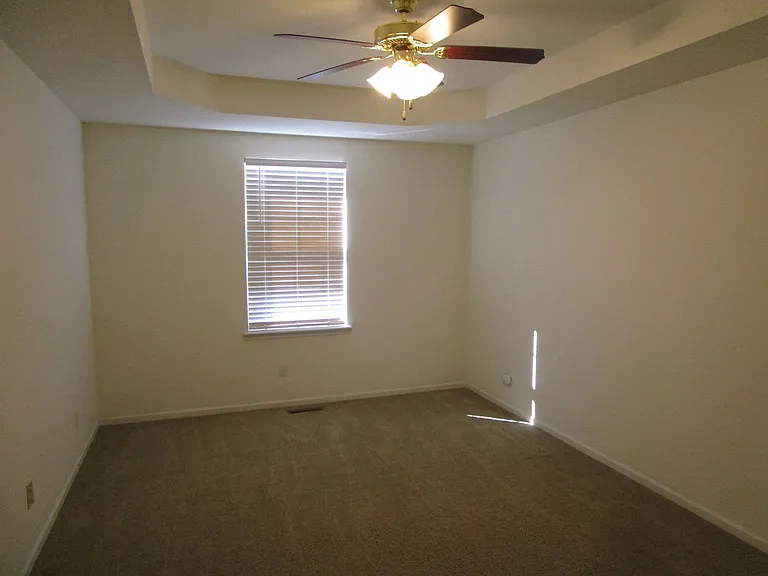 1725-1727 Louise Cir — Photo 28