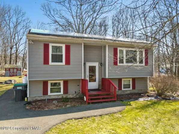 155 Chestnut Ln, Bushkill, PA 18324
