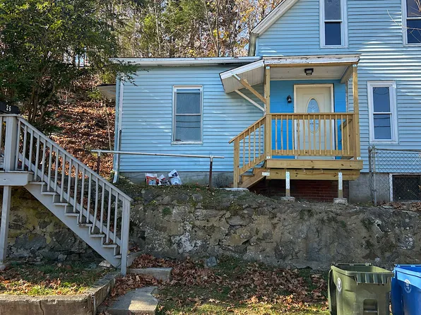 26 Vine Street, Norwich, CT 06360