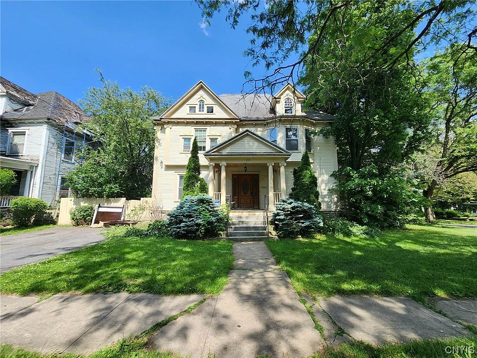 1st image of 219 Onondaga Ave #A