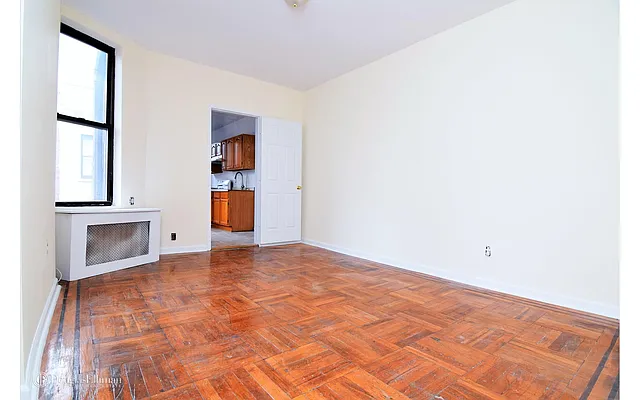 Rented by Douglas Elliman | media 8