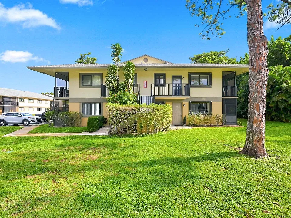 522 Trace Cir #212