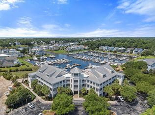 2571 St James Drive SE Unit 202, Southport, NC 28461