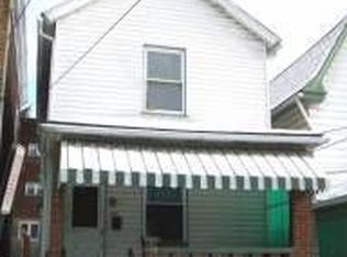 206 Short St, Pitcairn, PA 15140