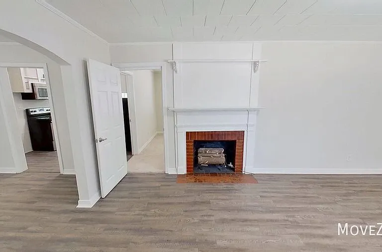 412 Hamby St — Photo 25