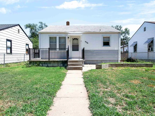 926 N 12th St, Salina, KS 67401