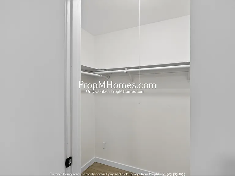6056 SW Valley Ave — Photo 11