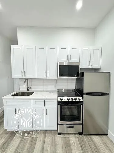 641 Saint Marks Ave Photo 1