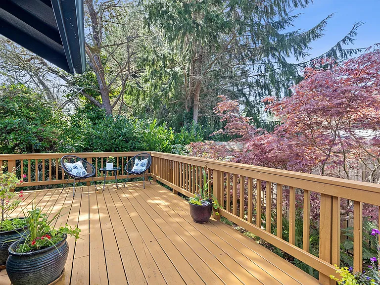 830 SW Dolores Dr — Photo 29