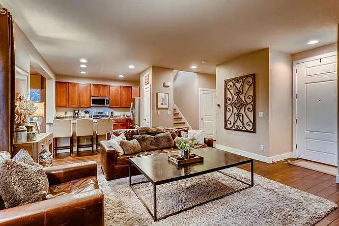 10623 Rutledge St — Photo 7