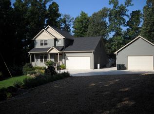 8891 Greenbrier Rd, Waverly, TN 37185