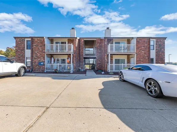 7 Meadow Rdg E #7, Columbia, IL 62236