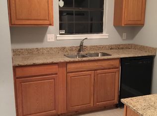 1788 Port Dr, Baton Rouge, LA 70820