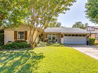 1906 Cordova Bnd, Irving, TX 75060