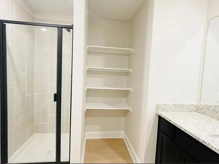 1323 Windermere Way — Photo 16